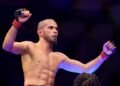 Мокаев снова напомнил UFC о себе. За 40 секунд снёс соперника в лиге Топурии и Роналду