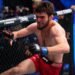 Уникальный финиш в дебютном бою. Магомедов с шумом ворвался в UFC