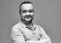Умер известный украинский комментатор Александр Тынгаев