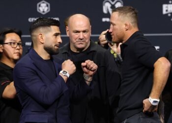 UFC в Белом доме: Топурия защищает пояс, у Гэтжи последняя попытка стать чемпионом. LIVE