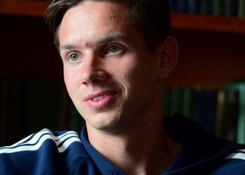 Богдан Попов: «В каждой игре нужно доказывать, за какую эмблему ты играешь»