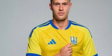 Довбик на правах аренды будет выступать за "Болонью"