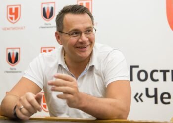 Андрей Назаров отреагировал на массовый приезд наших звёзд в Россию в межсезонье НХЛ