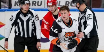 Бабаев — о Евсееве: пытался поменять его, но «Ак Барс» на него рассчитывал и добавил денег
