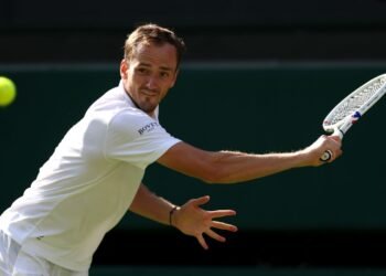 Даниил Медведев снялся с турнира ATP-500 в Вашингтоне