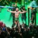 Скандал в UFC: Макгрегор требует аннулировать бой с Холловеем