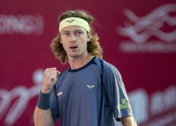 «У меня есть время на адаптацию». Рублёв — о турнире ATP-250 в Эшториле