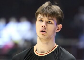Генетика боксёра и характер лидера. Ищенко дал интервью в Техасе и всех впечатлил