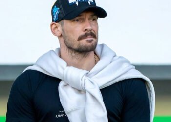 Денис Бойко: «Постоянно хожу на матчи «Динамо», общаюсь с игроками»