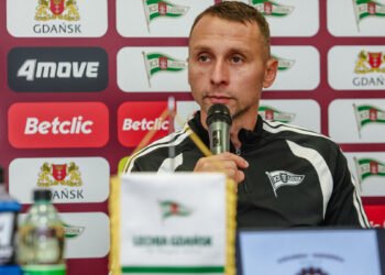«Мені вже набридло»: Лупашко висловився про становище В’юнника в Лехії