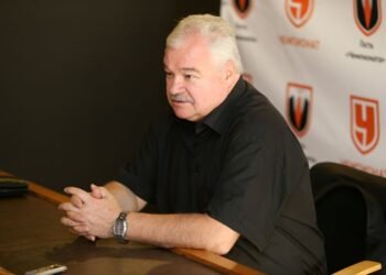 «Не испытываю иллюзий». Плющев поделился ожиданиями от нового сезона КХЛ