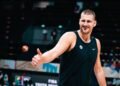Йокич поставил на место НБА. Его отпуск в Сербии — лучший ответ на пафос лиги