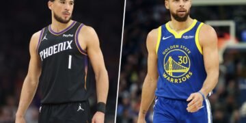 От Девина Букера до Стефена Карри. Топ-5 самых лояльных игроков НБА прямо сейчас