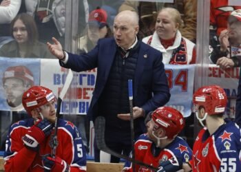 Тренер ЦСКА рассказал, как проходят сборы команды накануне старта нового сезона