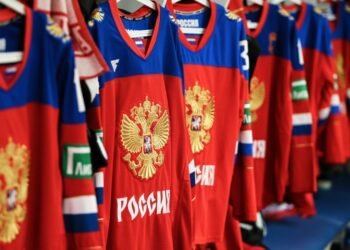 В CAS высказались про разбирательство между ФХР и ИИХФ из-за отстранения сборной России