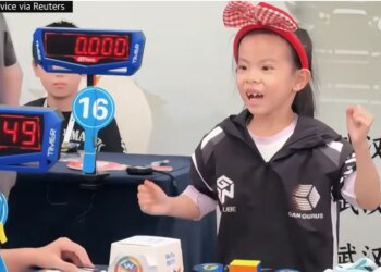 6-летняя девочка установила мировой рекорд по сборке кубика Рубика