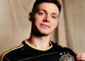 Циганков та його дебют за Аякс: Мічел висловився про несподівану роль для українця на матч з ПСВ