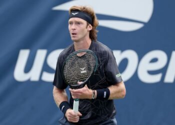 Андрей Рублёв одержал 400-ю победу на уровне ATP
