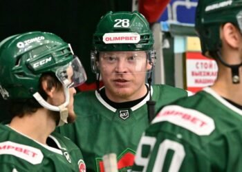 Бывший партнёр Степанова по «Ак Барсу» Голубев рассказал об игре под его руководством