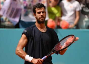Хачанов — Оже-Альяссим: онлайн-трансляция матча второго круга US Open — 2026 началась