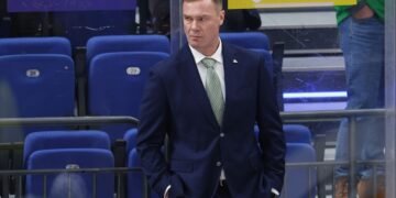 Нападающий «Салавата Юлаева» Алалыкин рассказал о работе с Томи Лямся и Виктором Козловым