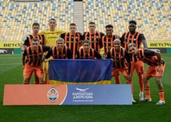 Глупое удаление сломало игру. Шахтер переиграл ЛНЗ