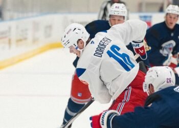 «Угроза». Форвард «Рейнджерс» Зибанеджад высказался о Дорофееве