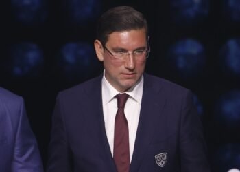Вице-президент КХЛ назвал фаворитов нового сезона Молодёжной хоккейной лиги
