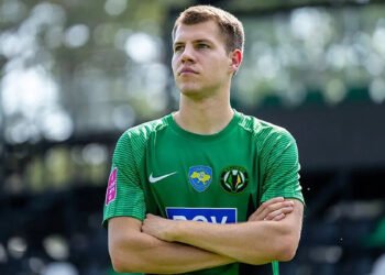 Эдуард Сарапий: «На таких футбольных грандов дополнительная мотивация не нужна»
