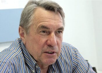 Игорь Суркис — Онищенко: «Вы принадлежали к поколению игроков, которое закладывало фундамент европейского авторитета «Динамо»