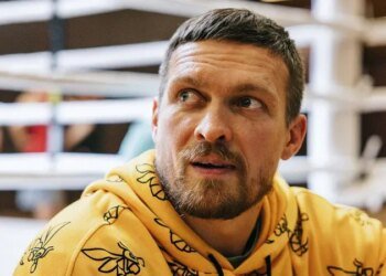"У нас была сделка. Где мой Bentley?" — Усик в Лондоне обратился к промоутеру Фрэнку Уоррену
