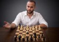 Экс-кандидат в президенты ФИДЕ Розенштейн ответил на обвинения в обходе санкций