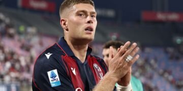 «Вміє опинятися у потрібно місці»: тренер Болоньї оцінив шанси Довбика на місце у стартовому складі