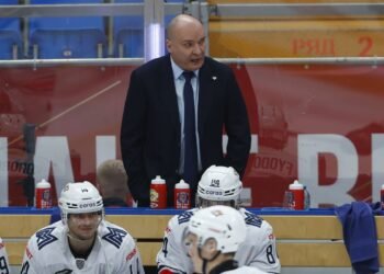 Губерниев предложил Разину объединиться с Бубновым и создать шоу «Разибу»