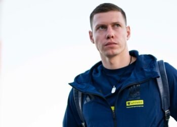 ВИДЕО. Сборная Украины начала подготовку к игре с Северной Ирландией