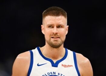 Болезнь может оборвать карьеру Порзингиса. Чемпиону НБА всего 31 год