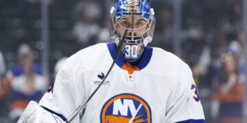 Сорокин – 44-й в рейтинге лучших игроков НХЛ по версии The Hockey News