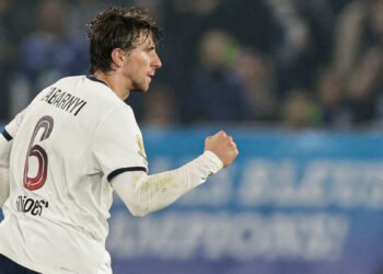 Забарний допоміг ПСЖ вирвати перемогу у Лізі 1: заява українця після голу у ворота Страсбурга