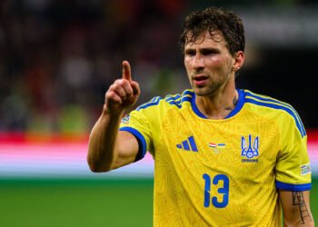 «Має право питати»: Вацко розкрив розбір польотів від Забарного після поразки України